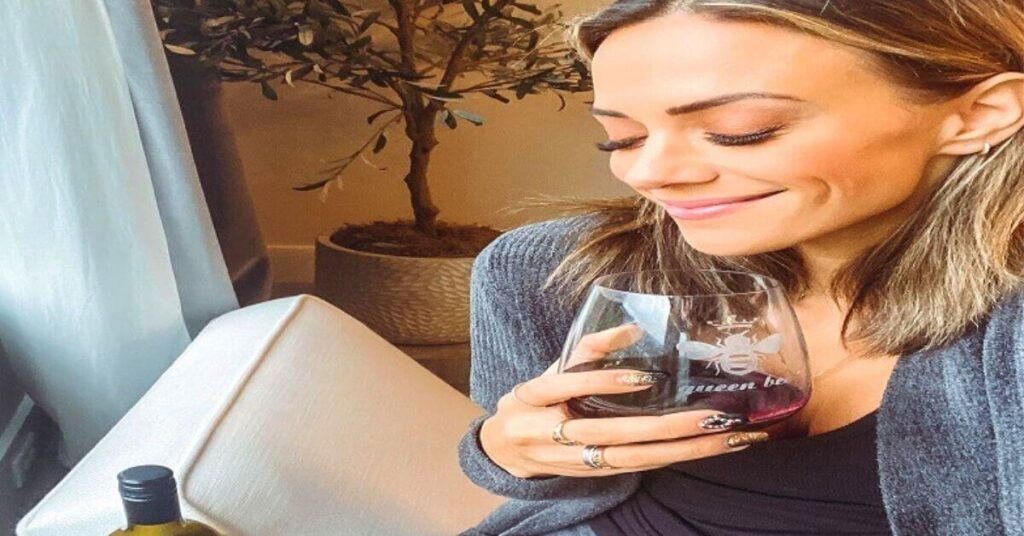 Jana Kramer net worth