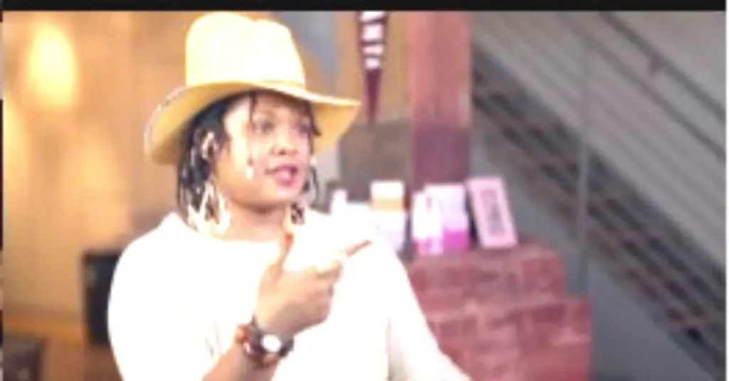 Beatrice Dixon net worth