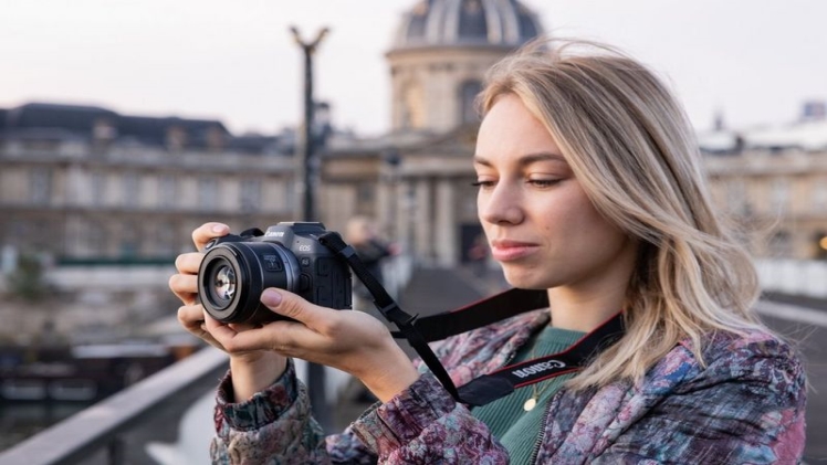 Mastering Photography: Unleashing Your Creativity With Canon Mirrorless Cameras