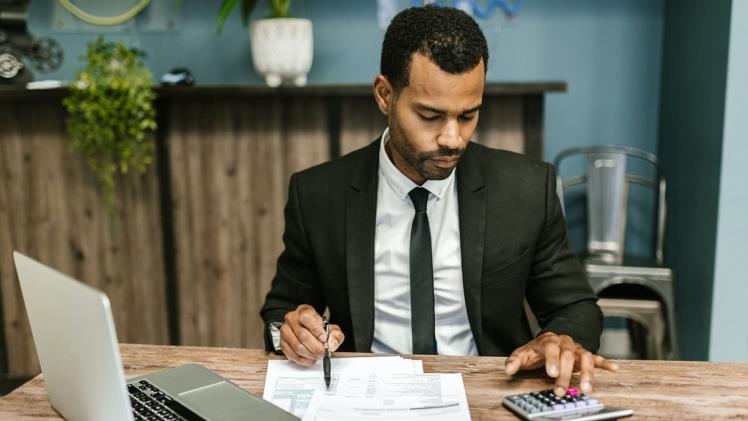 Reasons You’re Broke and How To Change It