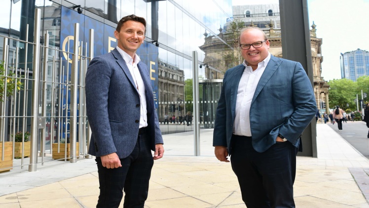 Online Game Partnership with Aston Villa: A Winning Collaboration