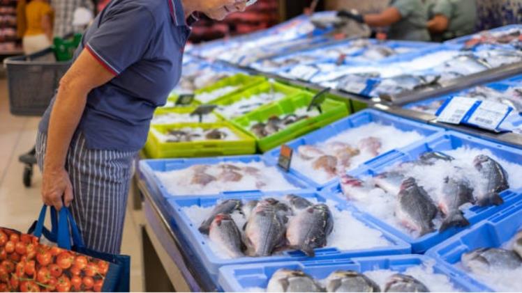 How To Ensure Freshness When Buying Wholesale Seafood Online
