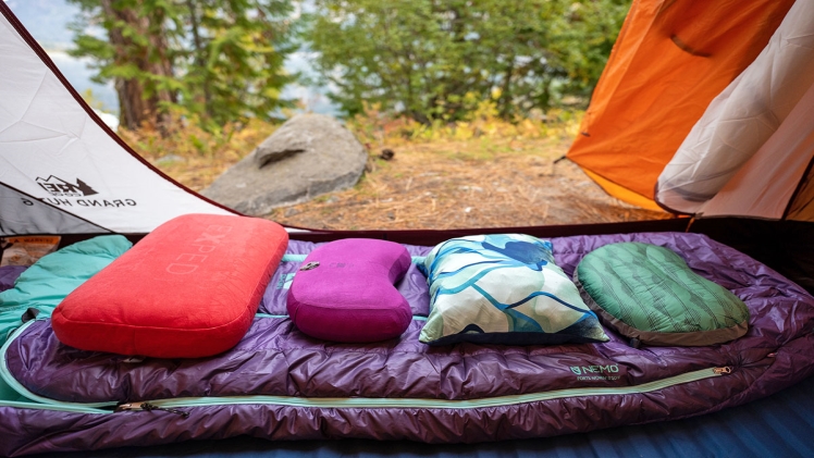 Ultra-Light Down Sleeping Bag: A Perfect Companion for 30-Degree Adventures
