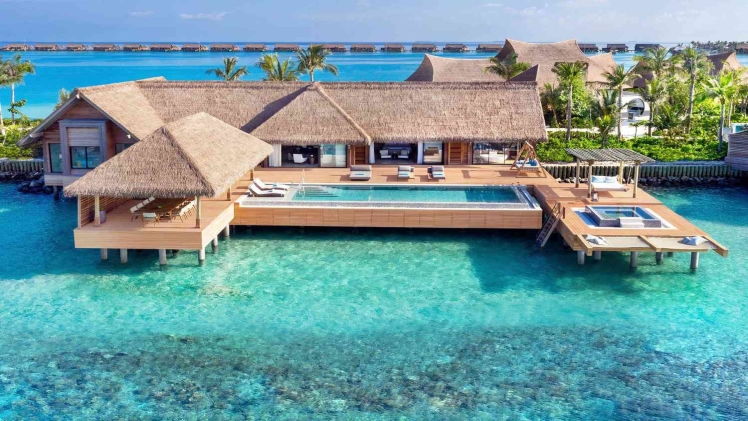 What are the top things to be considered at the time of choosing the best hotels?